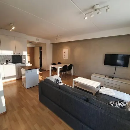 Stylish 1-bedroom With Sauna Nearby Airport *